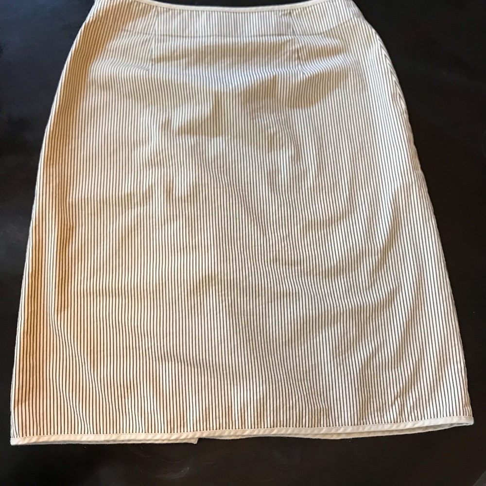 Banana Republic Cotton Vertical Stripe Skirt - 4 - Picture 3 of 6